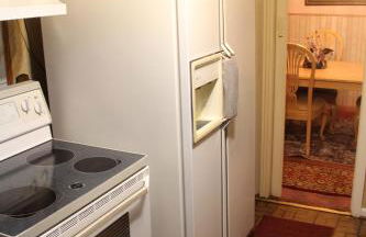 Beautiful, Cozy Stay in Oak Park, Queen Bedroom, Work Setup & Backyard Grill - Foto 24