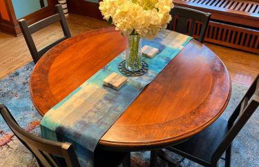 CRAFTSMAN'S MAIN FLOOR with huge DECK! - Foto 12