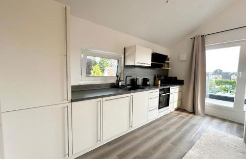 LIVA Stays - Henstedt Ulzburg - Nähe Hamburg & Flughafen - Nähe Bahnhof - Terrasse - Smart-TV - Foto 23