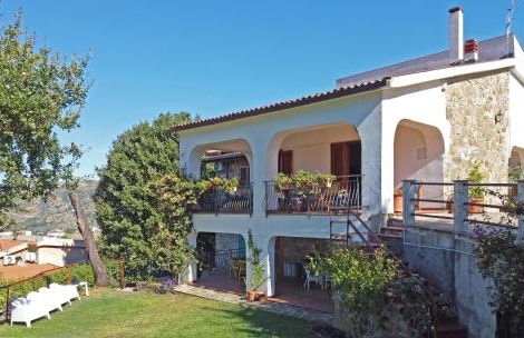 Elegante villa panoramica con giardino e idromassaggio a 10 minuti dal mare - Foto 4