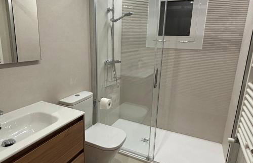 Seahomes Vacations - Amazing Seafront Apt & PKG - Foto 13