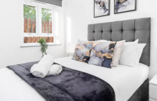 Modern Two Bedroom Apartment - Netflix - Balcony - Secure Parking 2MC - Foto 32