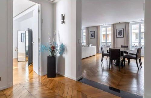 Amazing apartment 2BDR/6PAX next to Champs Elysées - Foto 12