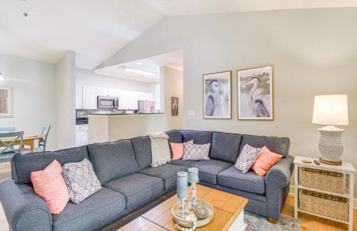 Snowbirds Welcome Foley Condo with Pool Access - Photo 5