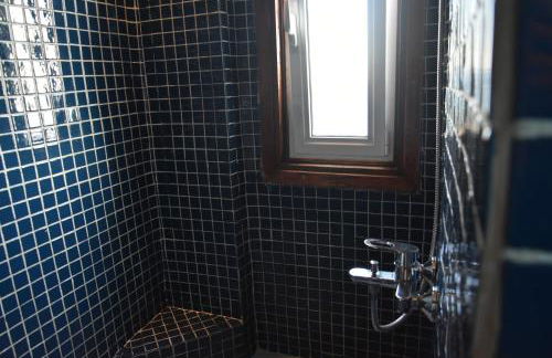 Modern Apartment with Stunning Piraeus Views - Foto 48