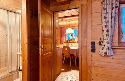 Almbrünnerl die Almhütte auf der Raffner Alm - Foto 15