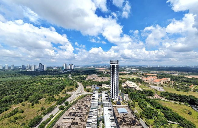 Teega Puteri Harbour near Legoland - Foto 24