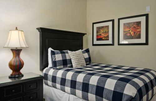 Golf Course Pool Covered patio 6MI to Disney - Foto 27