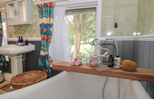 Brook Farm - Foto 23