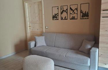 AgliChalet Erbe Montane-Vasca idromassaggio privata condivisa tra i due chalet, con parcheggio privato e colonnina ricarica auto elettrica con supplemento - Photo 6