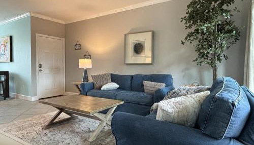 Modern condo right across from beach and pool - Foto 2