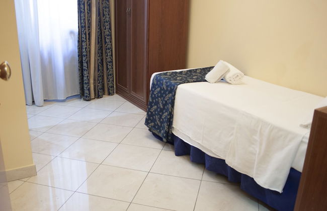 Caroline Suite - Photo 13