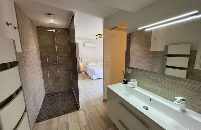 Charming Villa in Saint-tropez With Private Pool - Foto 20