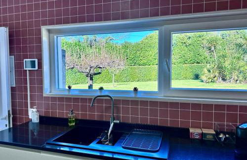 T3 Cozy Old House with XL garden - Foto 31