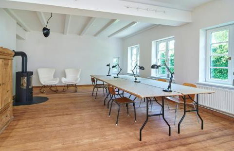 Artist's Studio House In Aukrug Nature Park - Photo 9