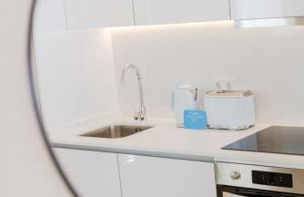 Studio Central 111 Collection - Photo 20