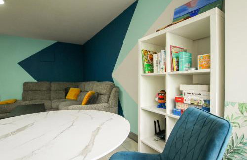 Modern 3-Bedroom Home in Quiet Cul-de-Sac w Parking by Rework Accommodation - Foto 17