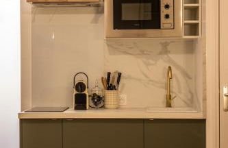 Cosy Haven Studio rénové, élégant Pougues les Eaux - Foto 10