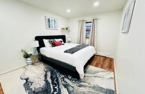 Urban Oasis I Stylish Getaway to NYC with Parking - Foto 19