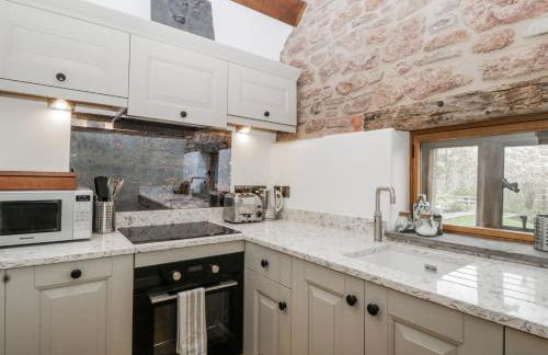 Walnut Cottage - Photo 10