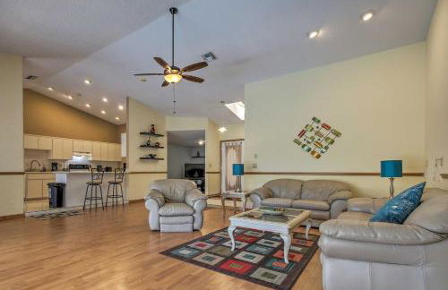 1 Mi to Weeki Wachee Home with Pool in Spring Hill - Foto 3