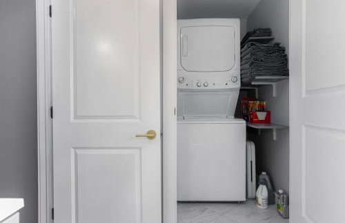 Cozy 2BR Home Near ND - Perfect for Game Day Stays - Foto 18