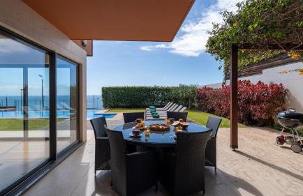 Villa Vitoria - by LovelyStay - Foto 46