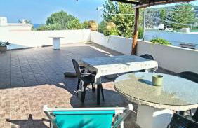 Sunny Terrace Retreat - Foto 42