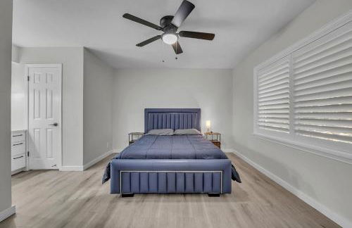 Cozy 5BR Home Sleeps 12 Near Downtown Austin and Tesla - Foto 29