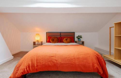 Liverpool Luxe Retreat 3 Bedroom House Next to Everton Stadium - Photo 27