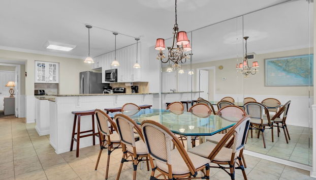 123d Shipwatch by Avantstay Beach Access Pool - Foto 4, Habitación