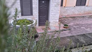 La casa di mezzo-affitti brevi-zona ospedali - Foto 2