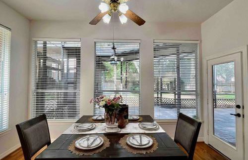 Custom luxury house in Katy near I10 and 99 - Photo 8