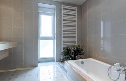 Maison spacieuse avec jardin et vue rivière - FR-1-583-458 - Foto 14