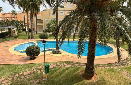 Primera línea en Denia - Foto 1