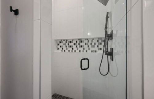 Sapphire Loft 4 Bedroom 4.5 Bath Rooftop Patio - Foto 33