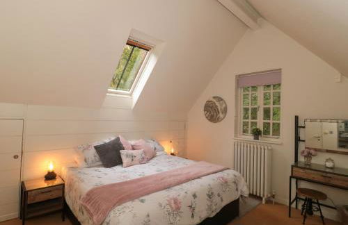 Pips Hideaway - Photo 15