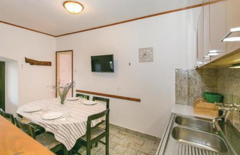 1 Bedroom Pet Friendly Home In Zagorje - Foto 16