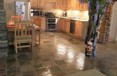 Your comfy home in Colorado Springs - Foto 9