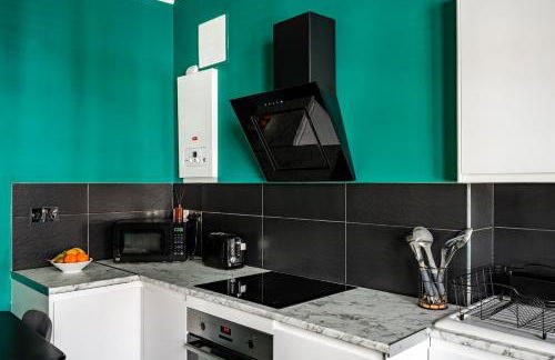 Spacious 4-Bed Apartment · Sleeps 6 · City Centre - Foto 3