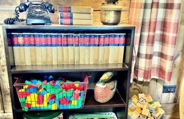 Tranquil Riverfront Cabin Retreat with Wildlife, Trails & Open Skies in Tahlequah, Oklahoma - Foto 64