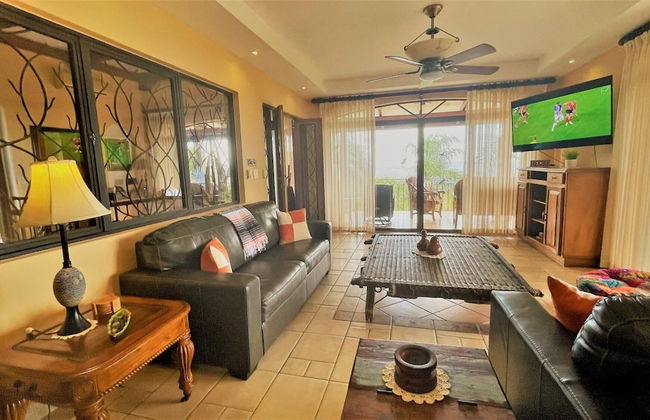 Playa Potrero 4 BR Home Large Saltwater Pool Spectacular Views - Villa Oasis - Foto 44