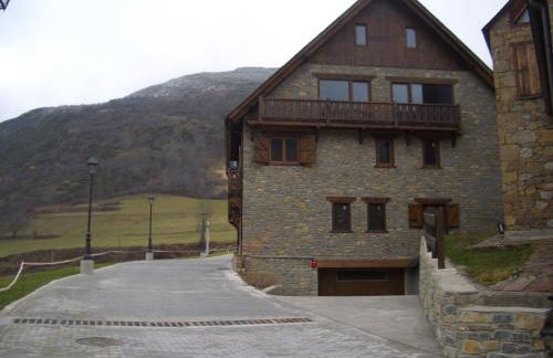 PRECIOSA CASA, NAUT ARAN, ALTO ARAN, GESSA, A 4 KM DE BAQUEIRA, 212 M2 wifi - Foto 34
