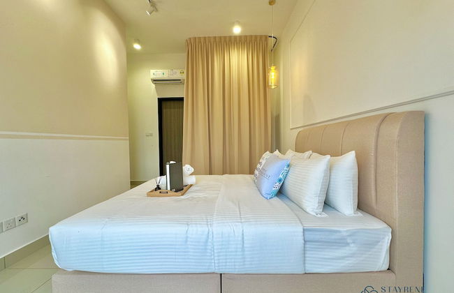 Twin Tower Residence by Stayrene - Photo 12