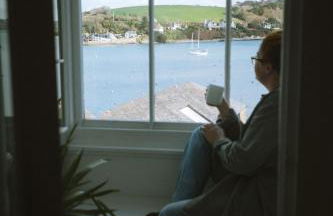 Breathtaking High Street Townhouse With Stunning Sea Views at 'The Old Fishermans Townhouse' - Foto 18