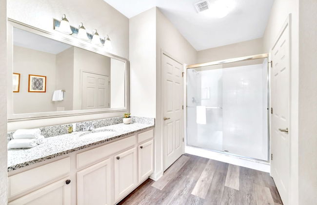 Upstay - Pet-friendly Condo w Pool Hot Tub Games - Foto 41