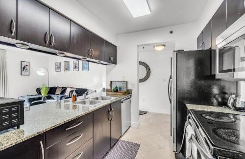 Best views, 2 balconies, 2 bedrooms, pool, gym, parking - Foto 16