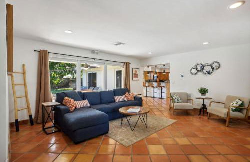 3BR HEATED POOL CLOSE TO BEACH - Foto 9