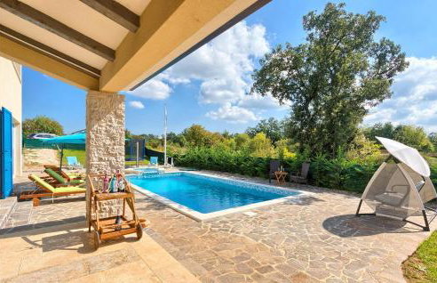 Cozy Home In Naselje Muzini With Sauna - Foto 13