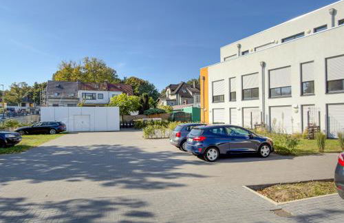 ImmoStay #3 - Penthouse mit zwei Balkonen & Seeblick, Parking & WiFi - Foto 45